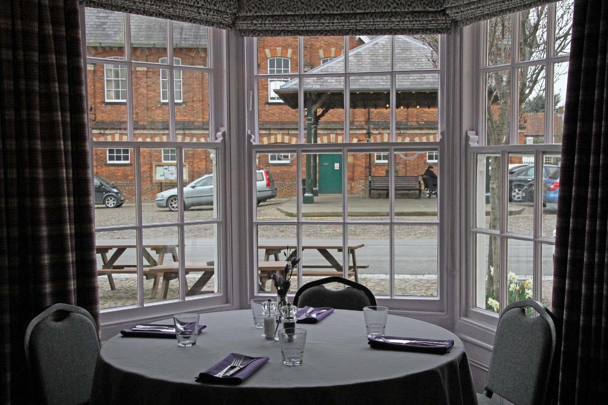 The George Hotel Easingwold Exterior foto